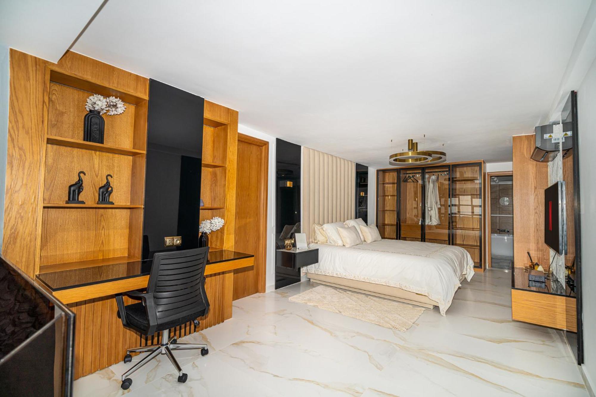 Ecrin Secret, Duplex Prestige, Proche Corniche & Medina, Piscine, Parking, Wifi, Iptv, Ac Apartment Tanger Exterior foto