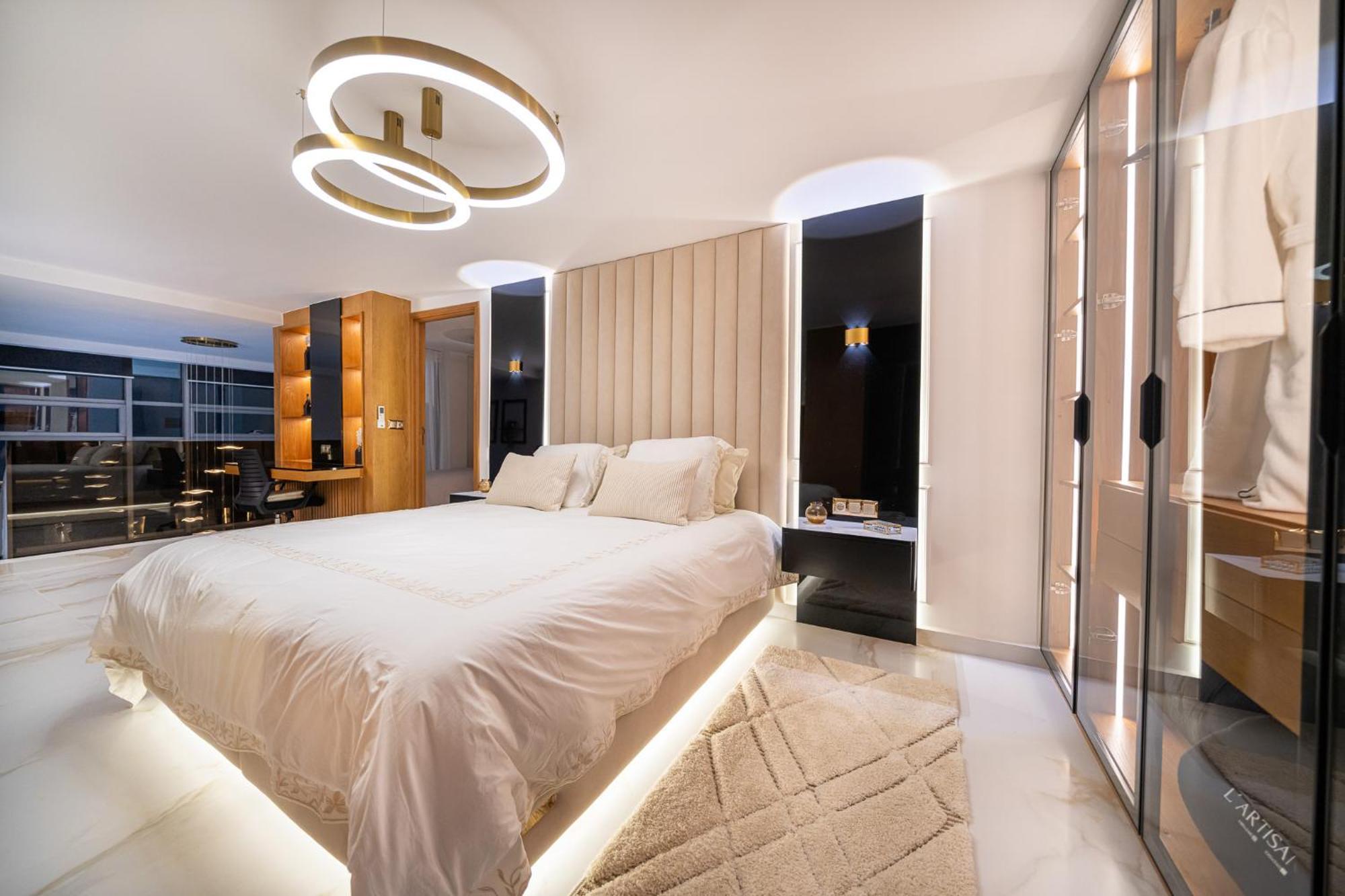 Ecrin Secret, Duplex Prestige, Proche Corniche & Medina, Piscine, Parking, Wifi, Iptv, Ac Apartment Tanger Exterior foto